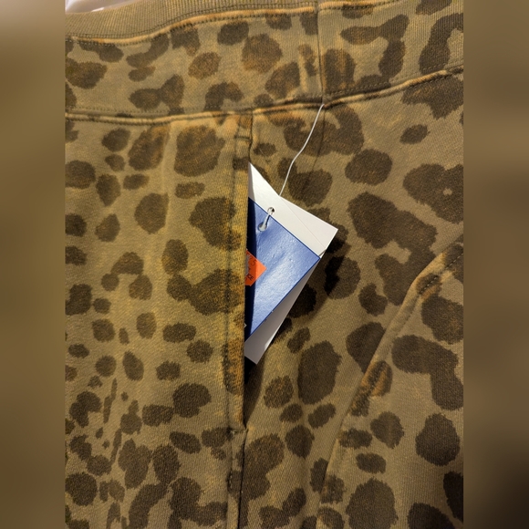 Size Medium Joylab Acid Wash Leopard Print Joggers - Picture 3 of 3